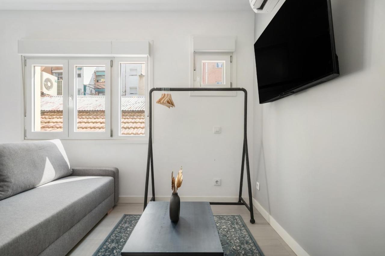 Apartamentos Reformados En Madrid Rio ภายนอก รูปภาพ