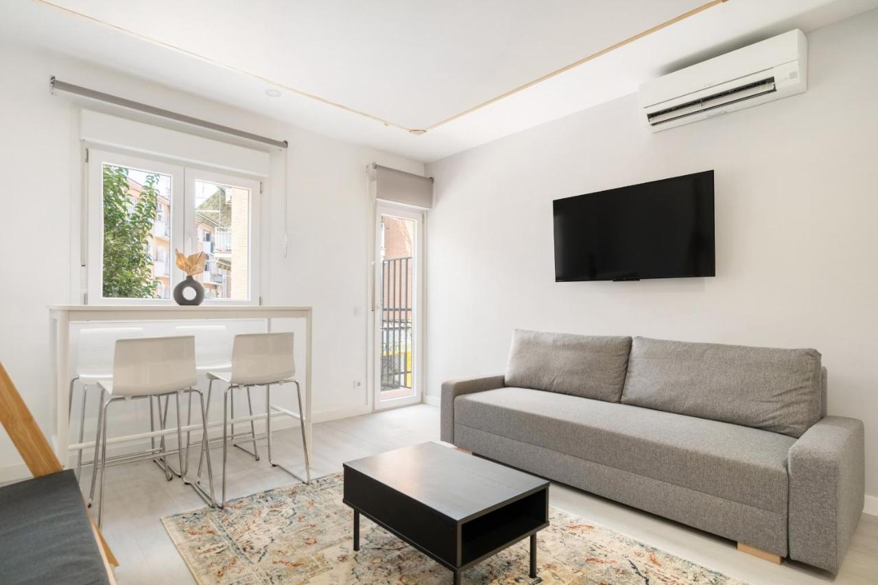 Apartamentos Reformados En Madrid Rio ภายนอก รูปภาพ
