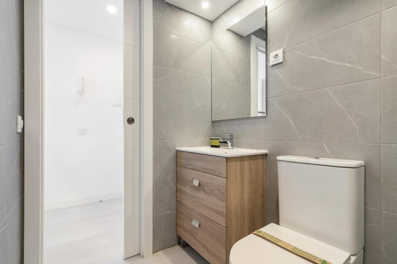Apartamentos Reformados En Madrid Rio ภายนอก รูปภาพ